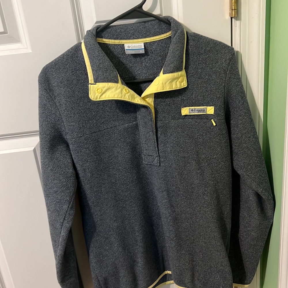 Columbia pull over PFG sweatshirt size small